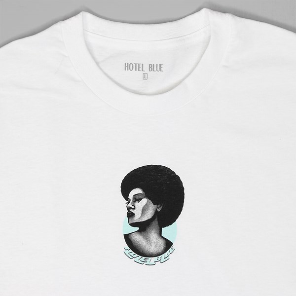 HOTEL BLUE AFRO TEE WHITE 