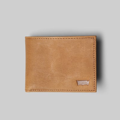 LEVI'S SUEDED BATWING BIFOLD WALLET BROWN 